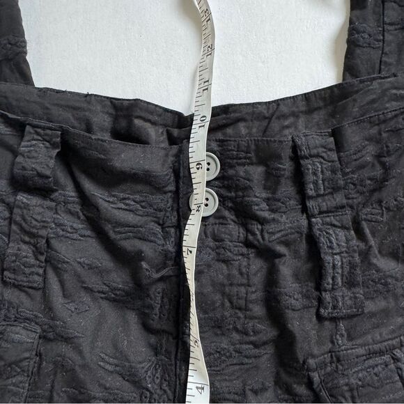 Johnny Was Cargo Multi Zipper Black Embroidered Pants Size 6 - Picture 8 of 10